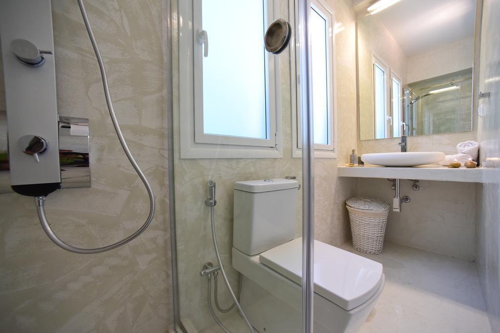 Mavres Luxury Studio Ágios Matthaíos Екстериор снимка